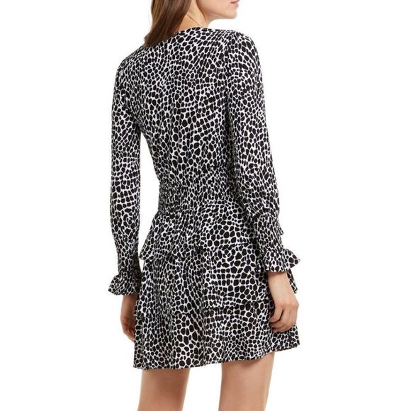 Michael Kors Long Sleeve V-neck Fit Flare Dress size Large - NEW - Picture 2 of 16